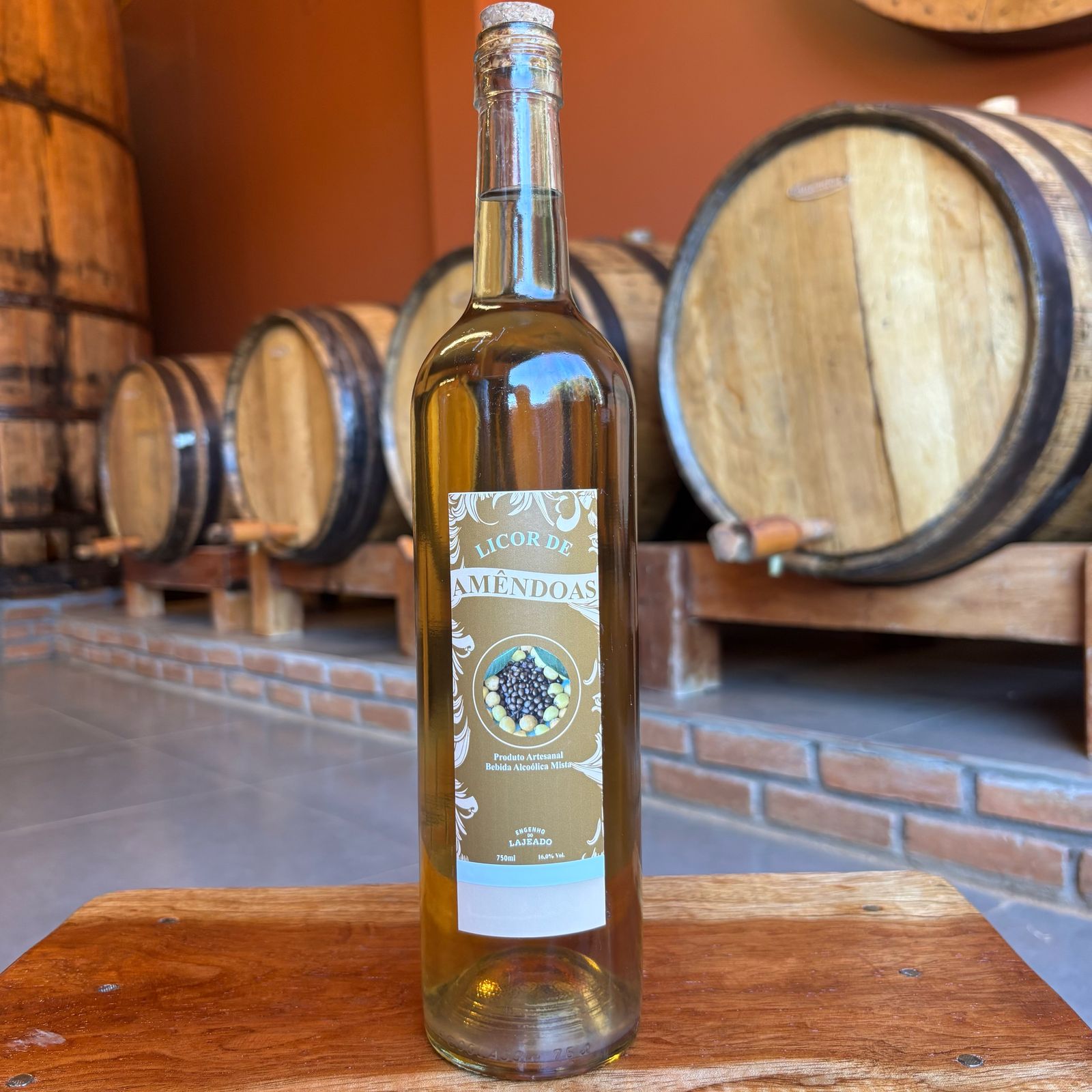 Linha Licores - Amêndoas